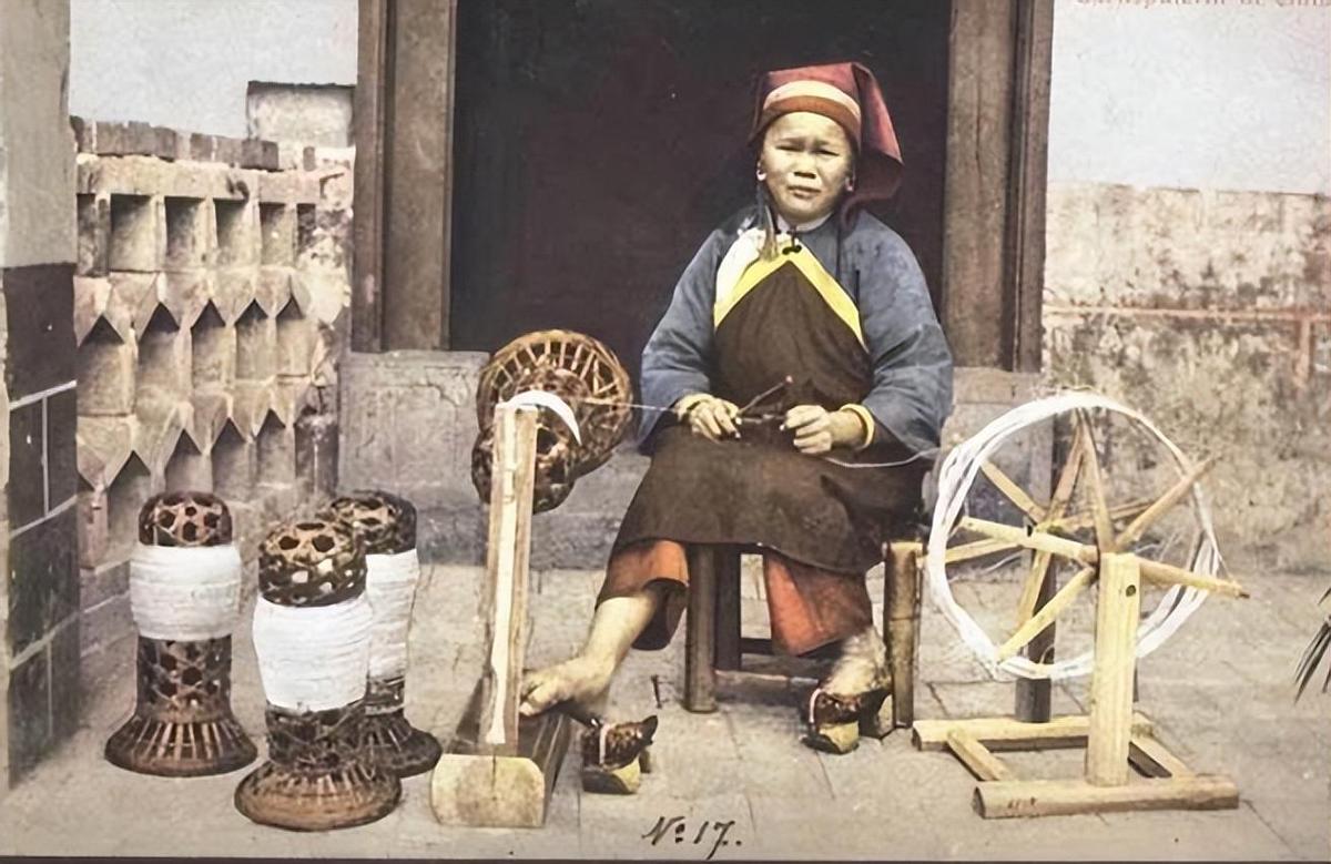 清代酷刑老照片,清末社会老照片酷刑