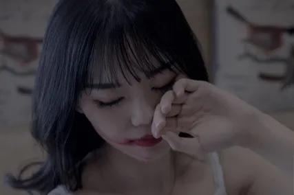 如果你觉得很烦躁你就要冷静,如果很焦躁该怎么办