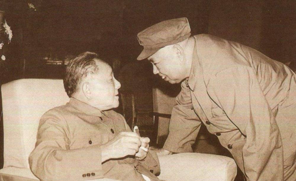 对越反击战前，*世友许**扣住了副司令的免职文件：打完仗你再回去