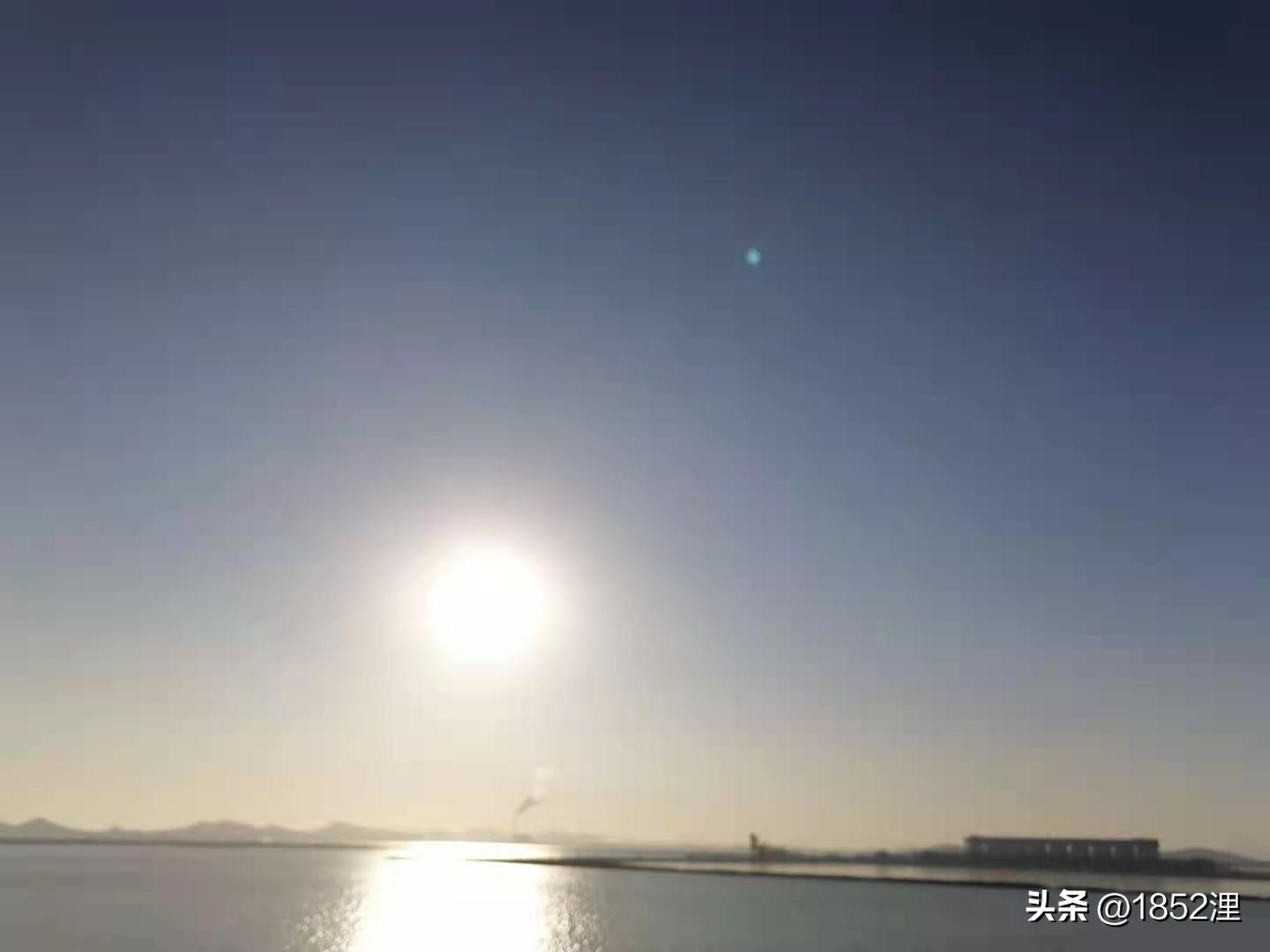 在海上明明看着一排渔网拦在航路上，船舶从中间穿行，怎么没事？