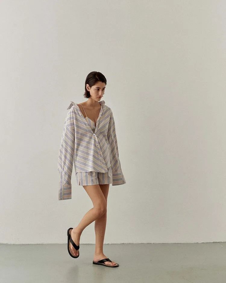 舒服到可以直接躺平的穿搭，长什么样？