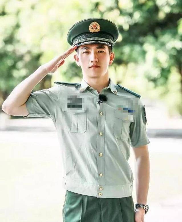 张馨予:被渣两次,深陷“野模”风波,却摇身一变成“最美军嫂”