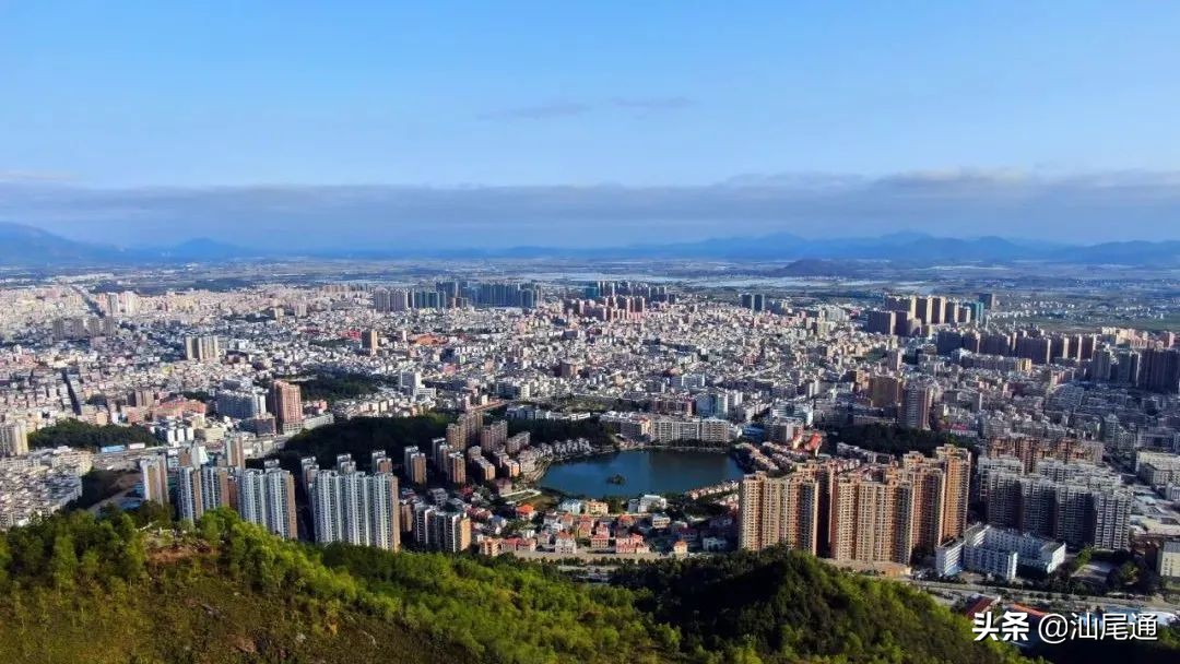 汕尾海丰前三季度生产总值289.7亿元，增长14.8%，在全市中排第一