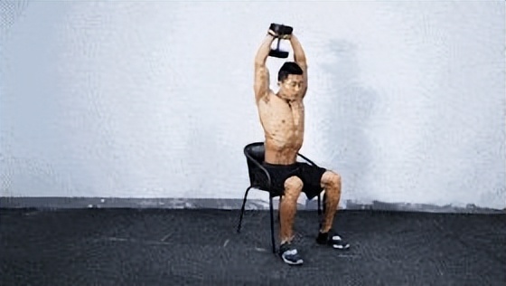 只需一个混合动作锻炼全身肌肉,只有一组哑铃怎样锻炼腹肌