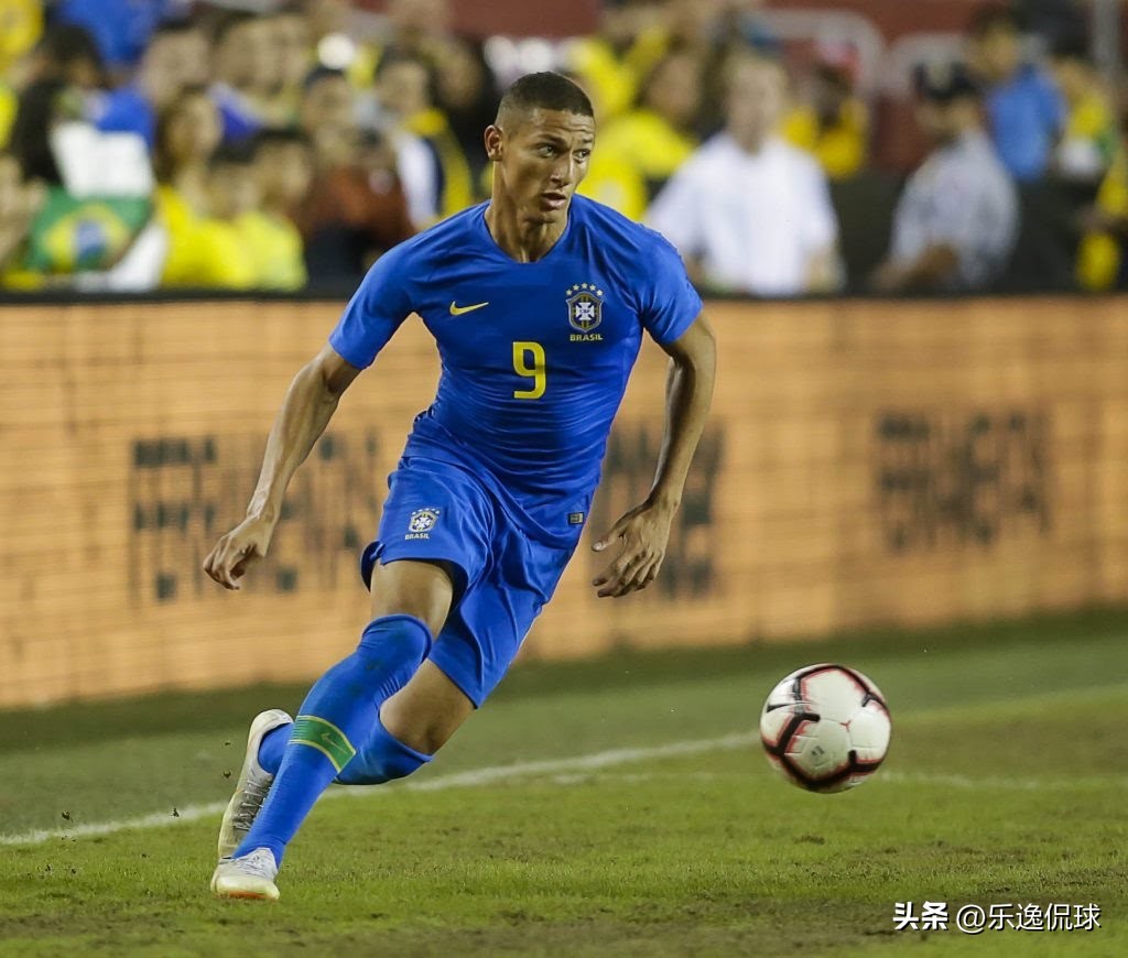 罗纳尔多之前的巴西9号,罗纳尔多之后的球星