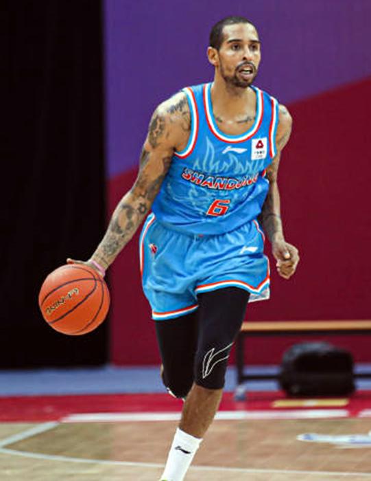 高速全员出战胜福建，小鲨鱼接受检验，国家队主帅给他点赞