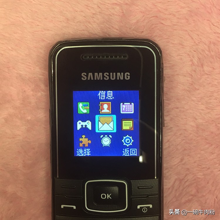 samsung涓夋槦gt-s6818,samsung涓夋槦gt-i9158v
