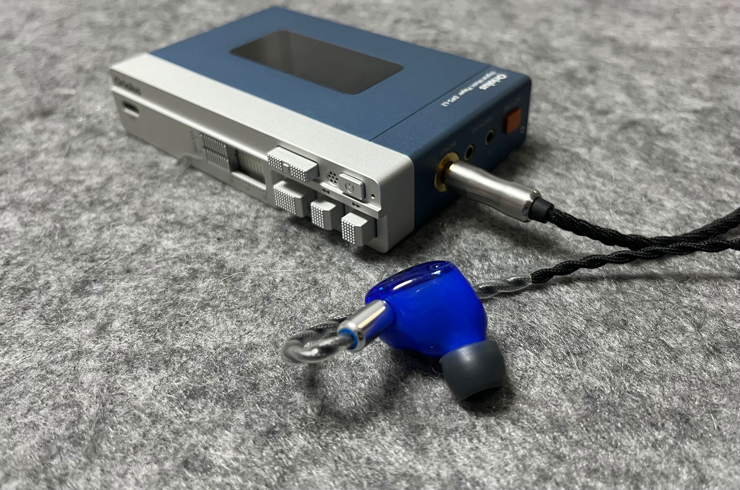 「暗非原罪」国产平板混合IEM新军——Oriolus褐鹂未煲透向尝鲜