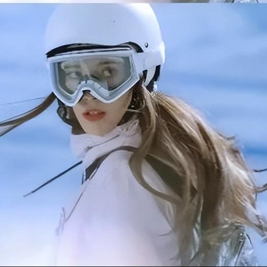 谷爱凌是如何一步步“跌落神坛”的？