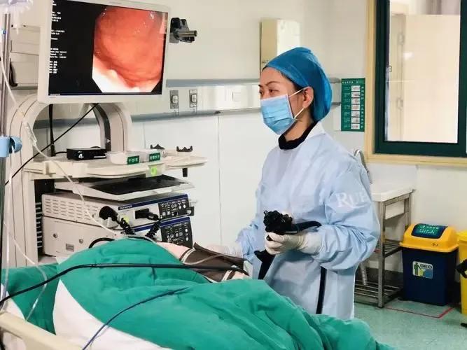 肠长了息肉有什么症状,肠里有息肉是怎么造成的