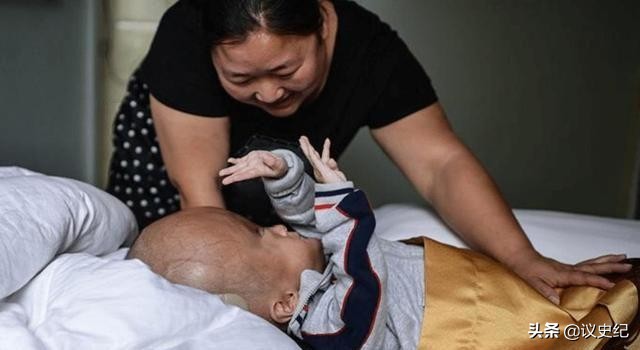 2008年三鹿毒奶粉事件，30万孩子受害，14年后他们现状如何？