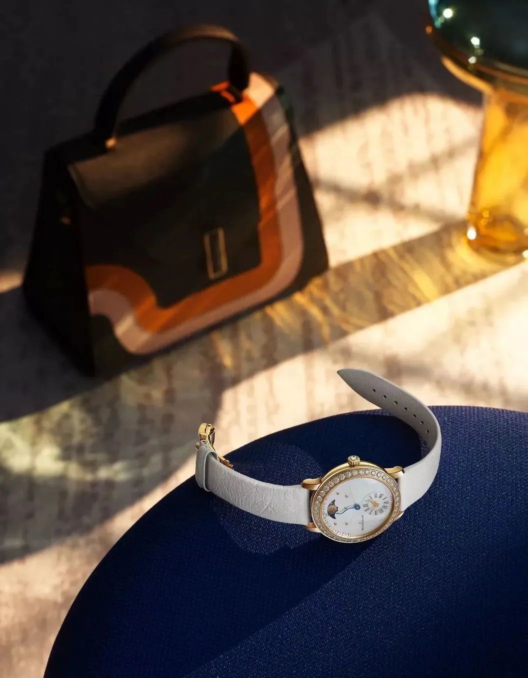 如何挑选一款适合自己的机械表,入门级女生机械表推荐