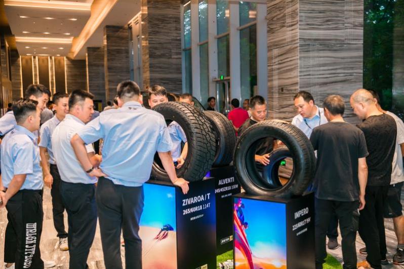 十大著名轮胎品牌图片大全,轮胎界三大巨头