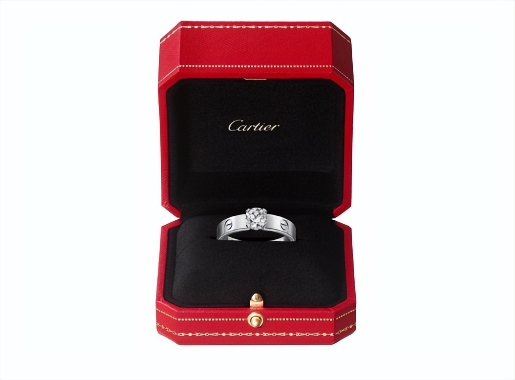 全网女生都爱的玫瑰花戒指,卡地亚钻戒款式