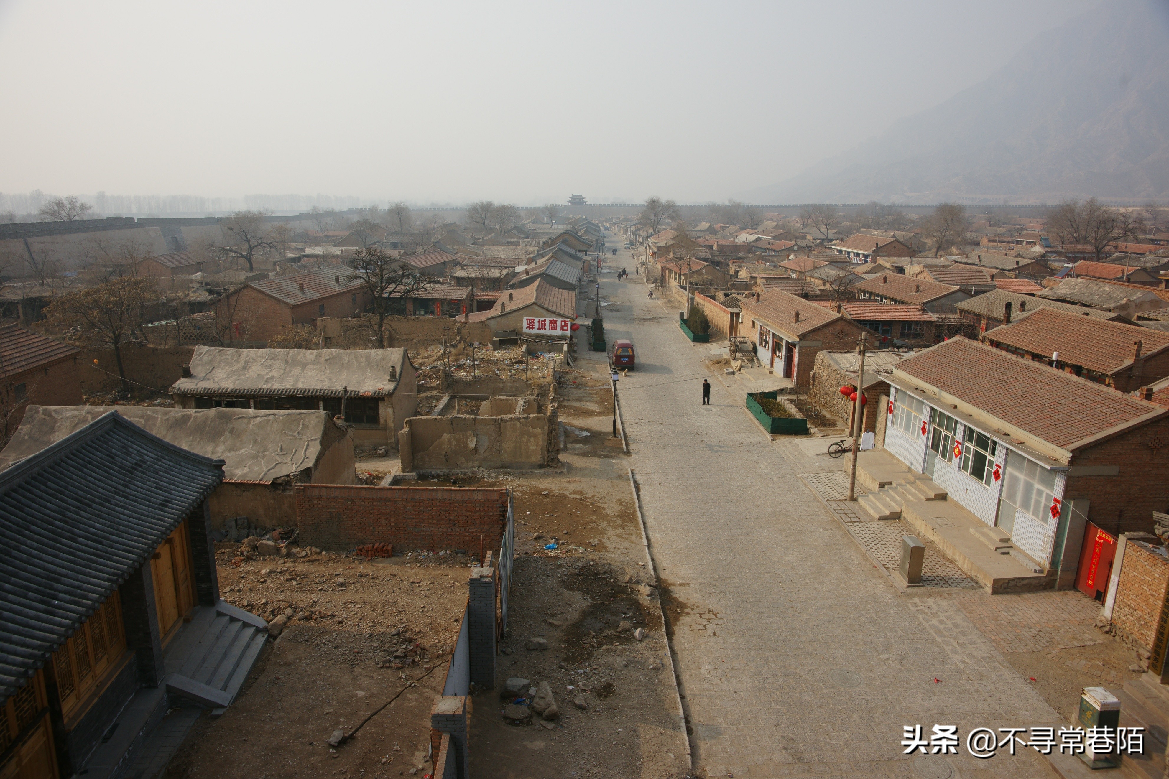 这里有许多历史悠久的古镇,从历史中走来的古镇