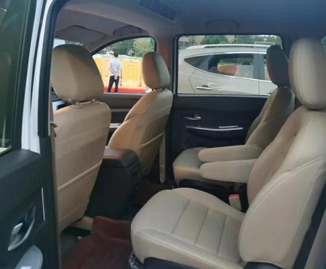 五菱宏光s怎样可以合法拉货,五菱宏光代步神器