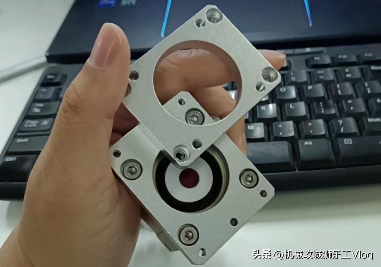 如何根据螺丝孔选择合适的螺丝,m5的螺丝过孔一般多大