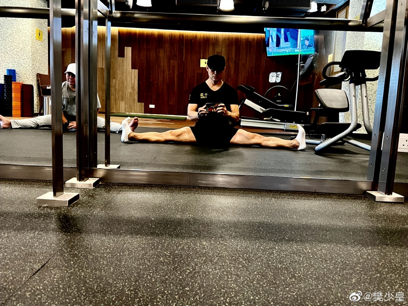 樊少皇贾晓晨发声,贾晓晨吐槽樊少皇