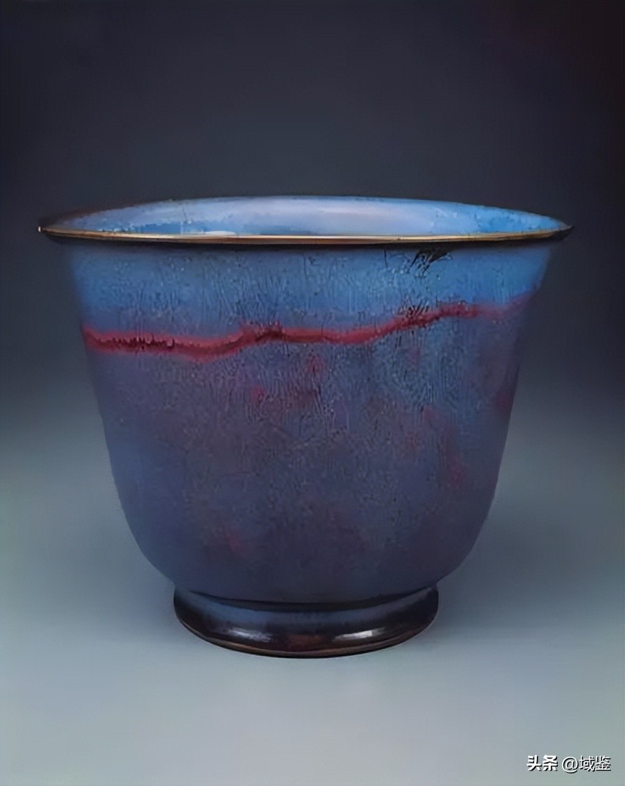 故宫压破瓷器,故宫压箱底定窑图片