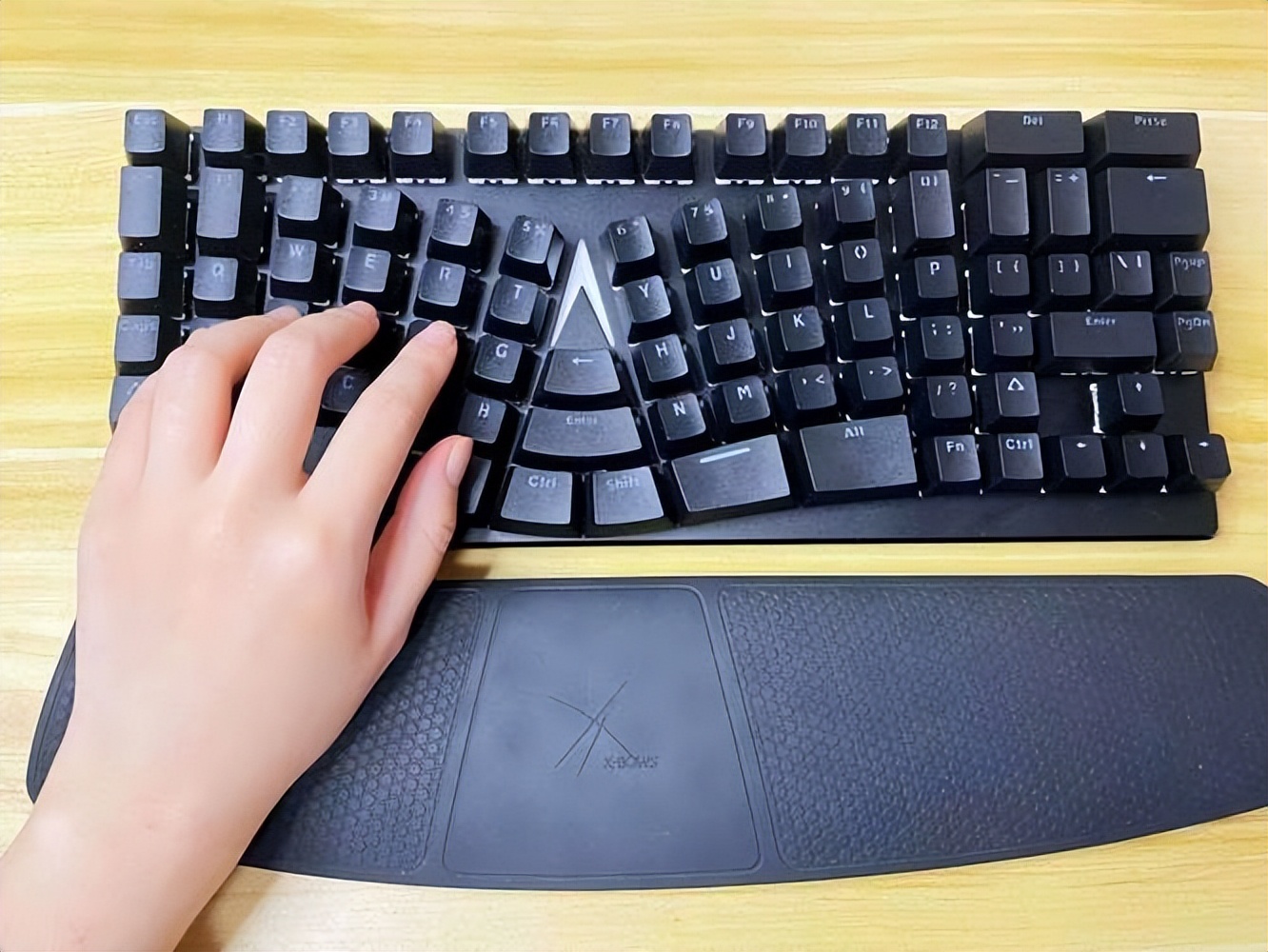 键盘为什么不按英文字母表排,键盘为什么是不按规律的