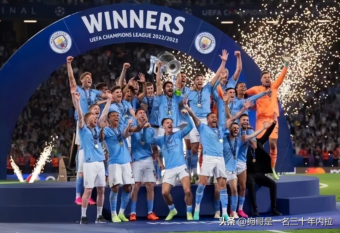 足球世界与对手赛跑,足球世界战争