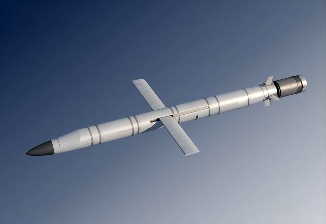 岸田文雄承诺将继续搞好日韩关系,日本人如何看待岸田文雄扩军