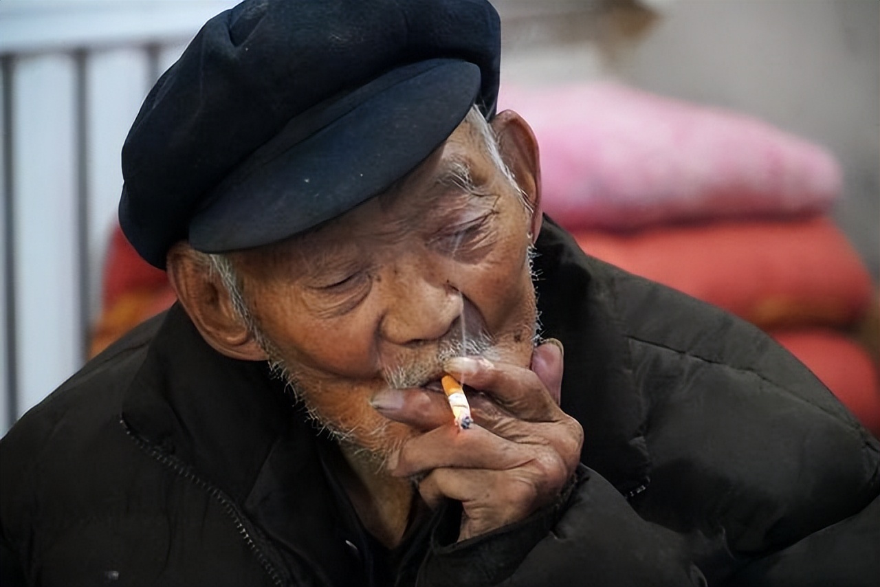 7种香烟或被列入“黑名单”，你还在吸吗？老烟民不妨了解一下