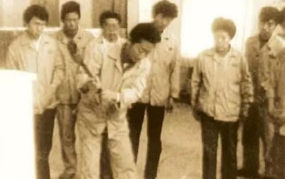 从负债3000万到百亿,从负债300万到净赚1000万