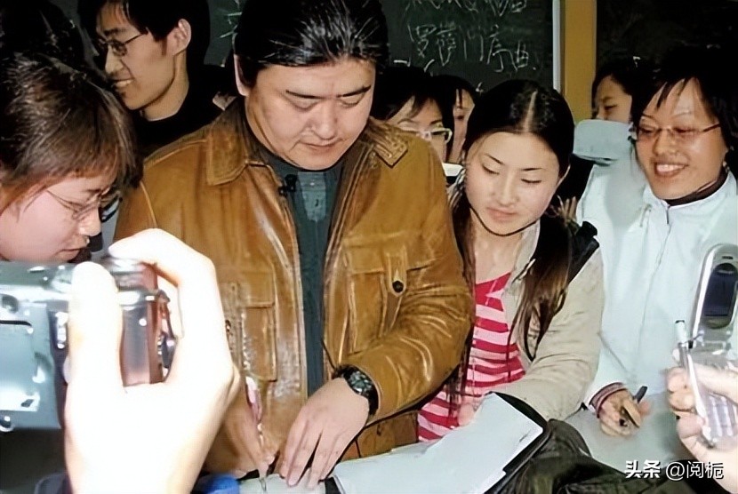 刘欢：偏爱相声却成乐坛大佬，女儿教育成心中遗憾