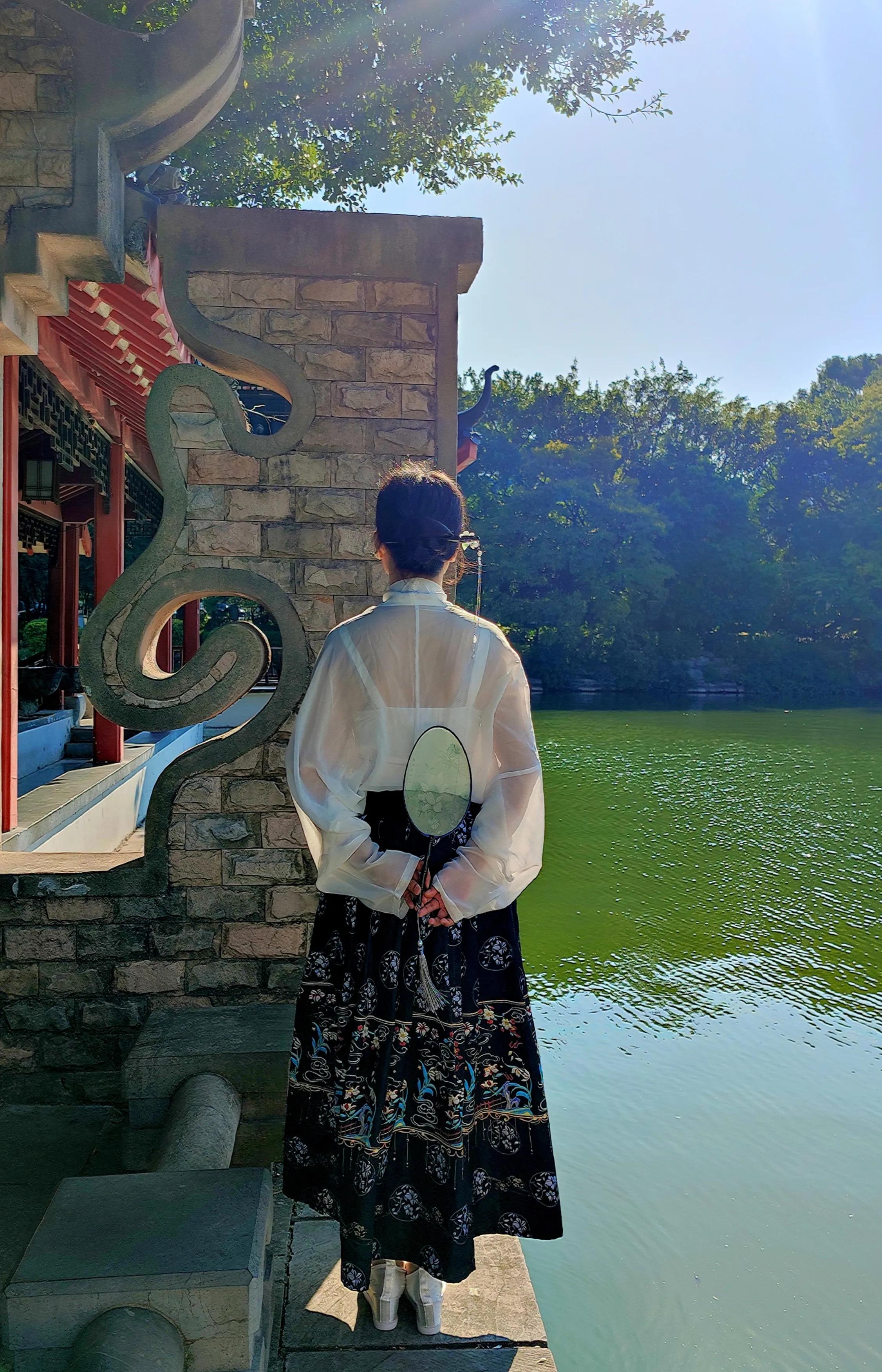 桂林榕湖之旅,春天桂林榕湖旅游攻略