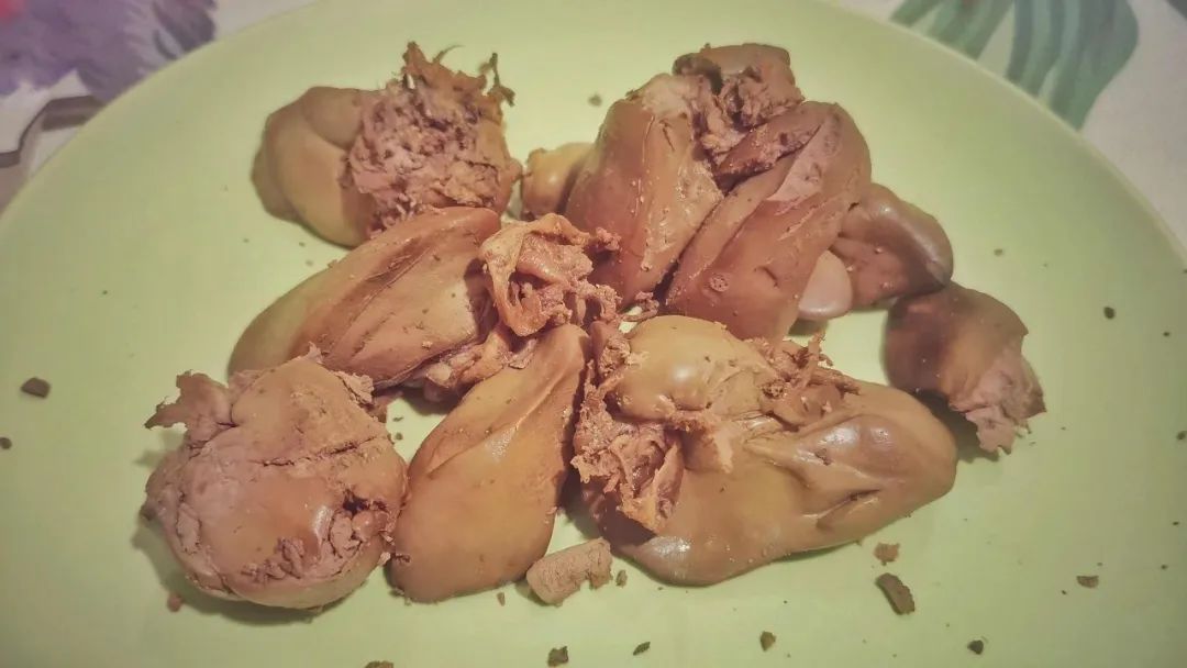 鸡肝的营养价值及食用方法,鸡肝的营养价值和保健功效