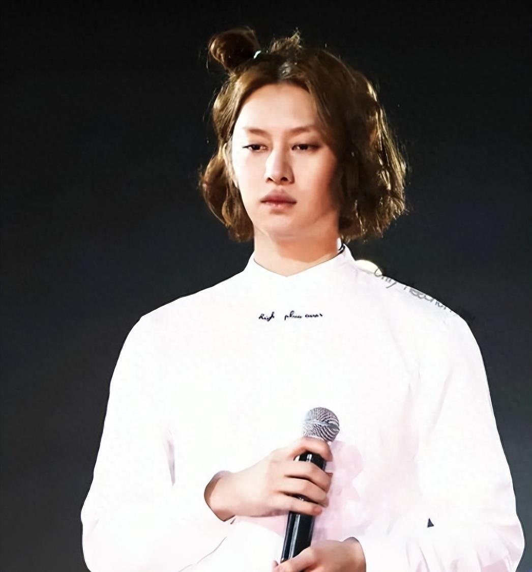 金希澈唱艺声part,金希澈艺声认哥