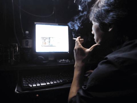 日本网吧难民一个月网费,日本网吧难民