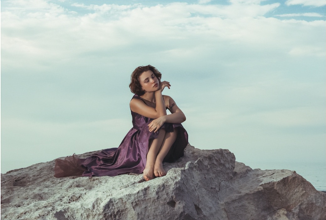 面对性骚扰正确的应对方式文字,面对性骚扰科学应对