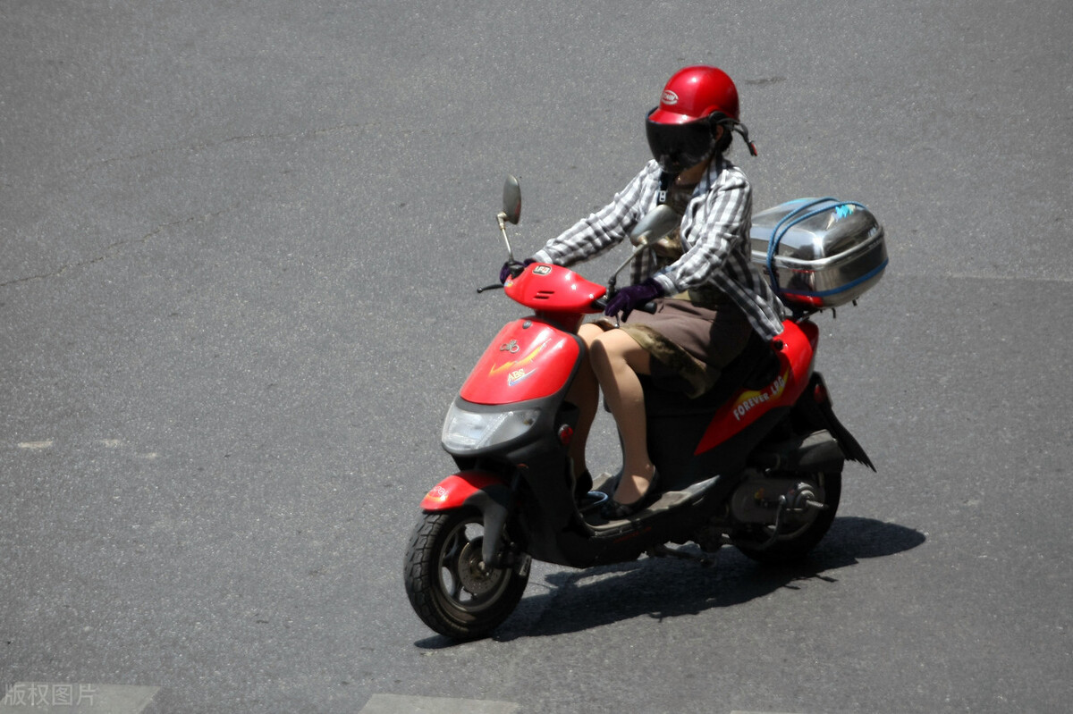 摩托车驾照考试流程和注意事项,摩托车驾照考试流程和技巧