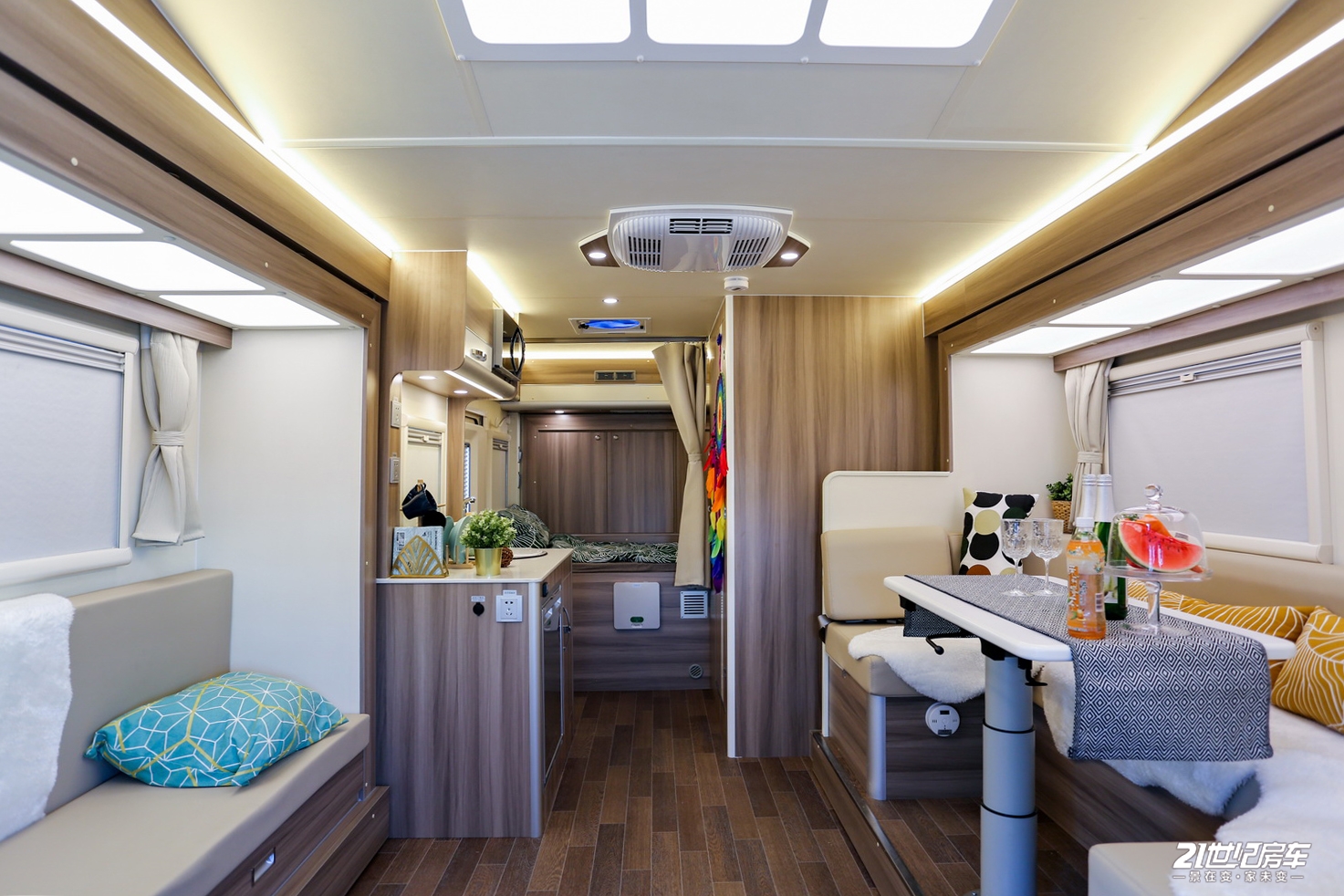 中天自行式c型驭风房车价格,中天领航者三拓展房车