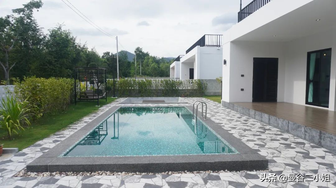 120万去泰国能买什么样的别墅,泰国一栋别墅70万值得吗