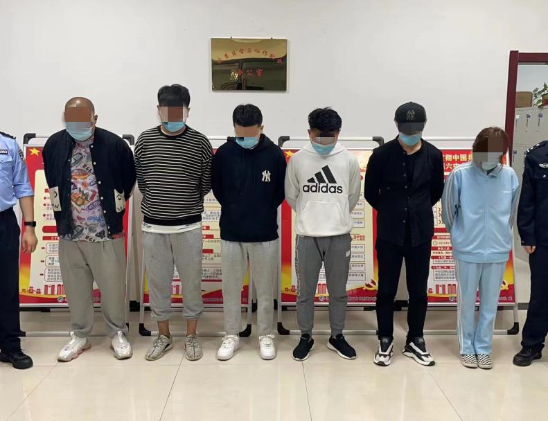 大龄男青年怎么谈恋爱呀,直男谈恋爱太难了