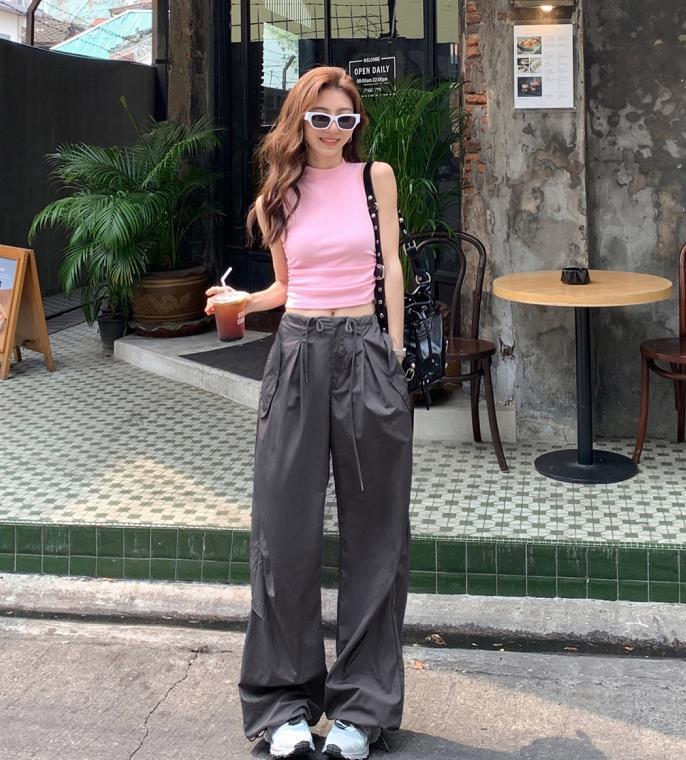 今年最流行的高级穿搭夏天,女士时髦穿搭45岁夏天