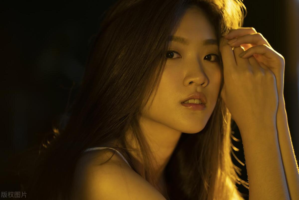 怎么让女人对你一往情深,如何让女人对你一见钟情