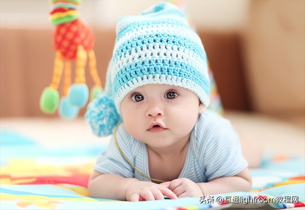 怎样自己在家里拍宝宝百日照片,怎么给宝宝拍出高级感照片