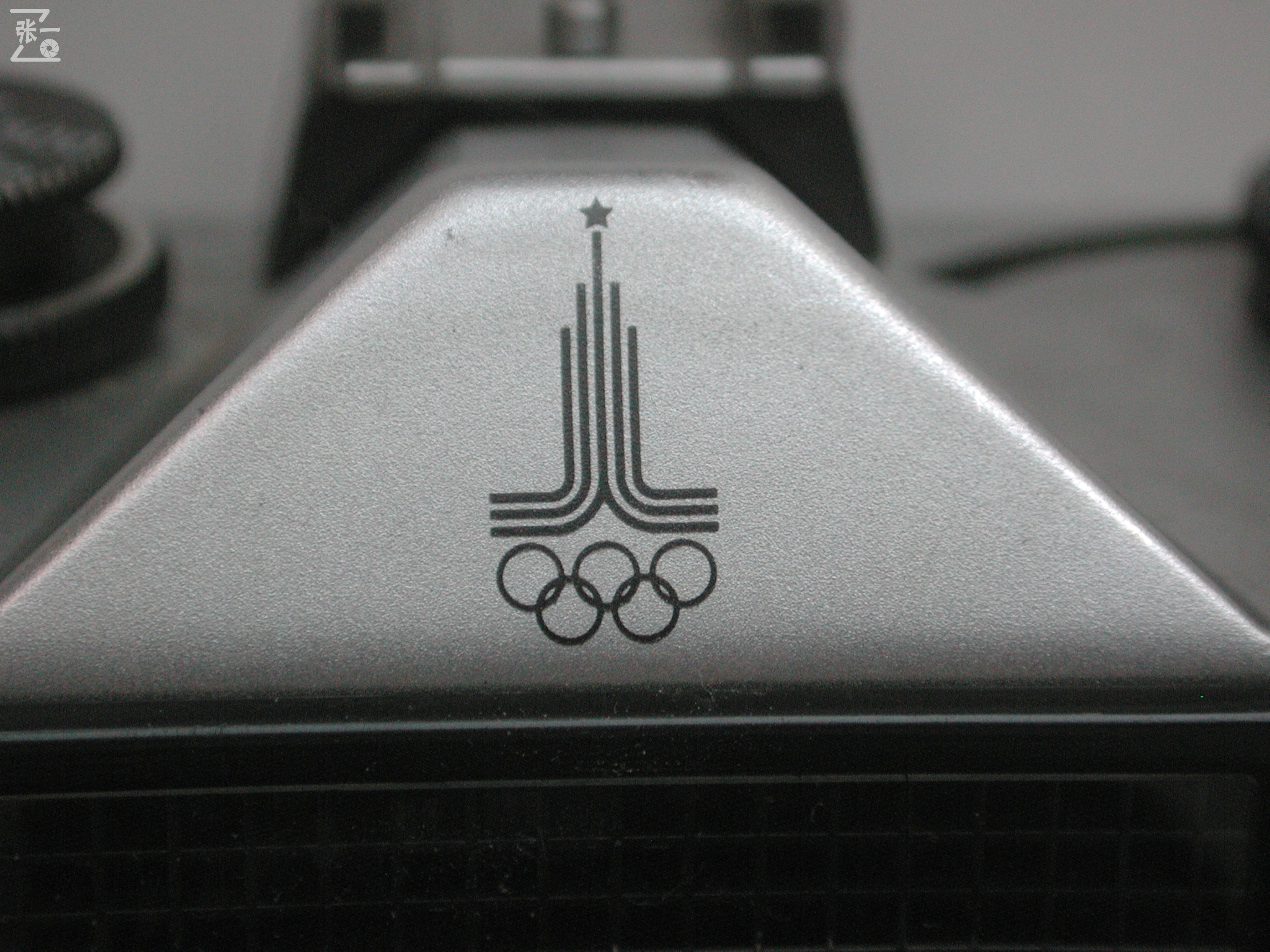 境遇尴尬的奥运会版KalimarSR300单反相机！苏联为美国贴牌生产