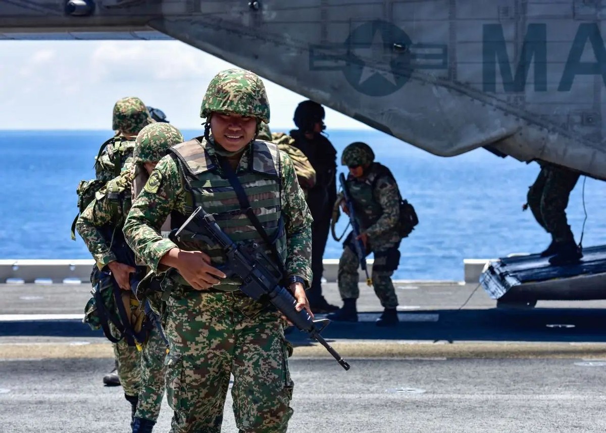 赚得盆满钵满前面一句,赚得盆满钵满下一句是