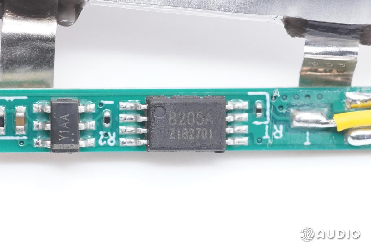 飞利浦耳机fideliol3对比索尼,飞利浦fideliot1