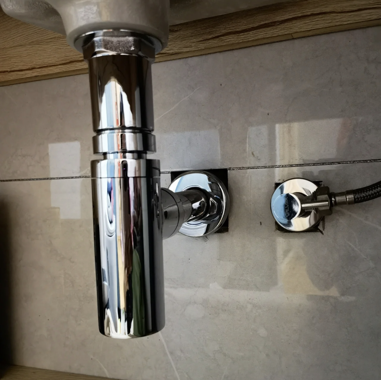 浴室柜需要注意什么问题,浴室柜怎么补救