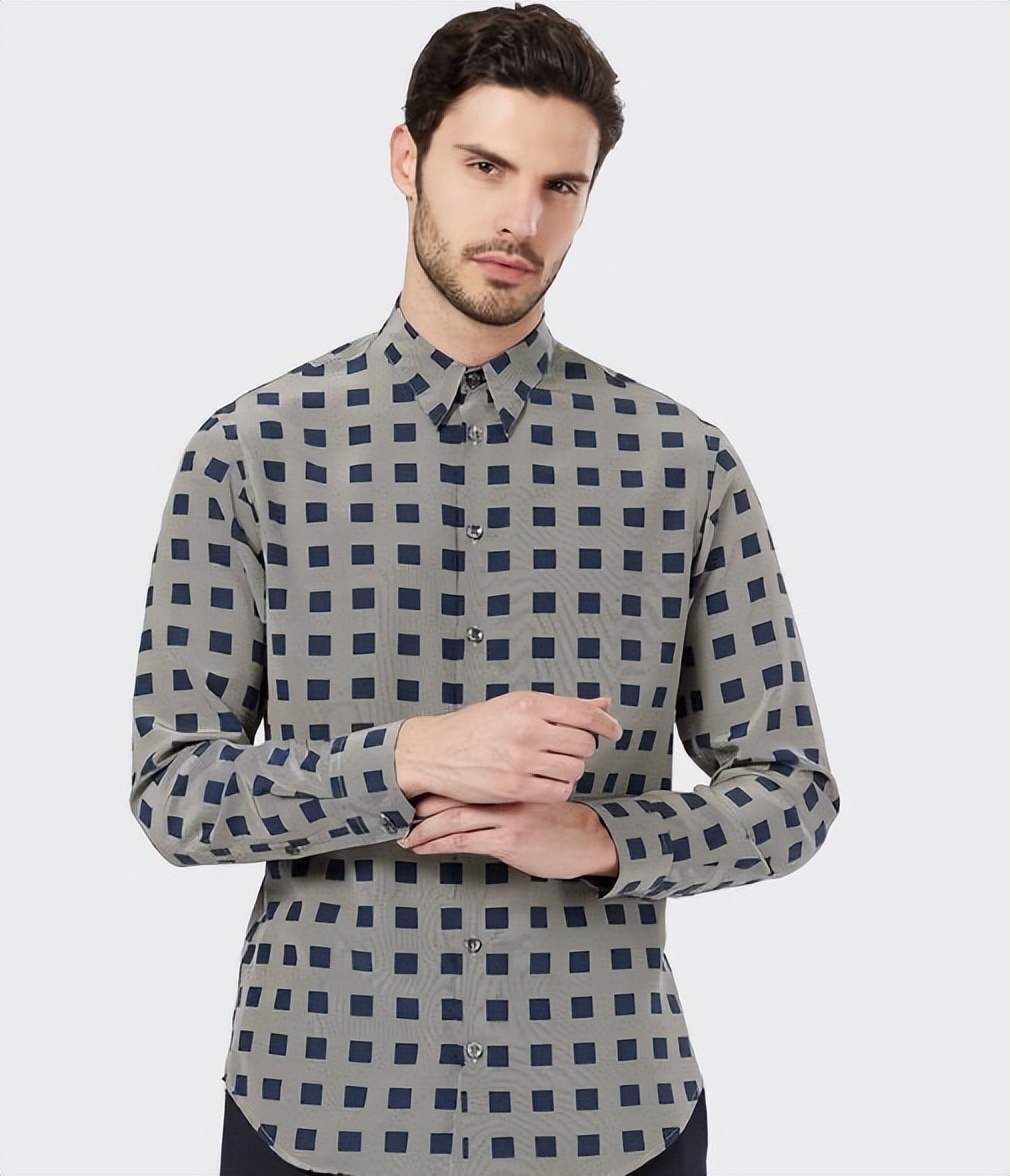 armani阿玛尼名字的由来,意大利品牌阿玛尼armani