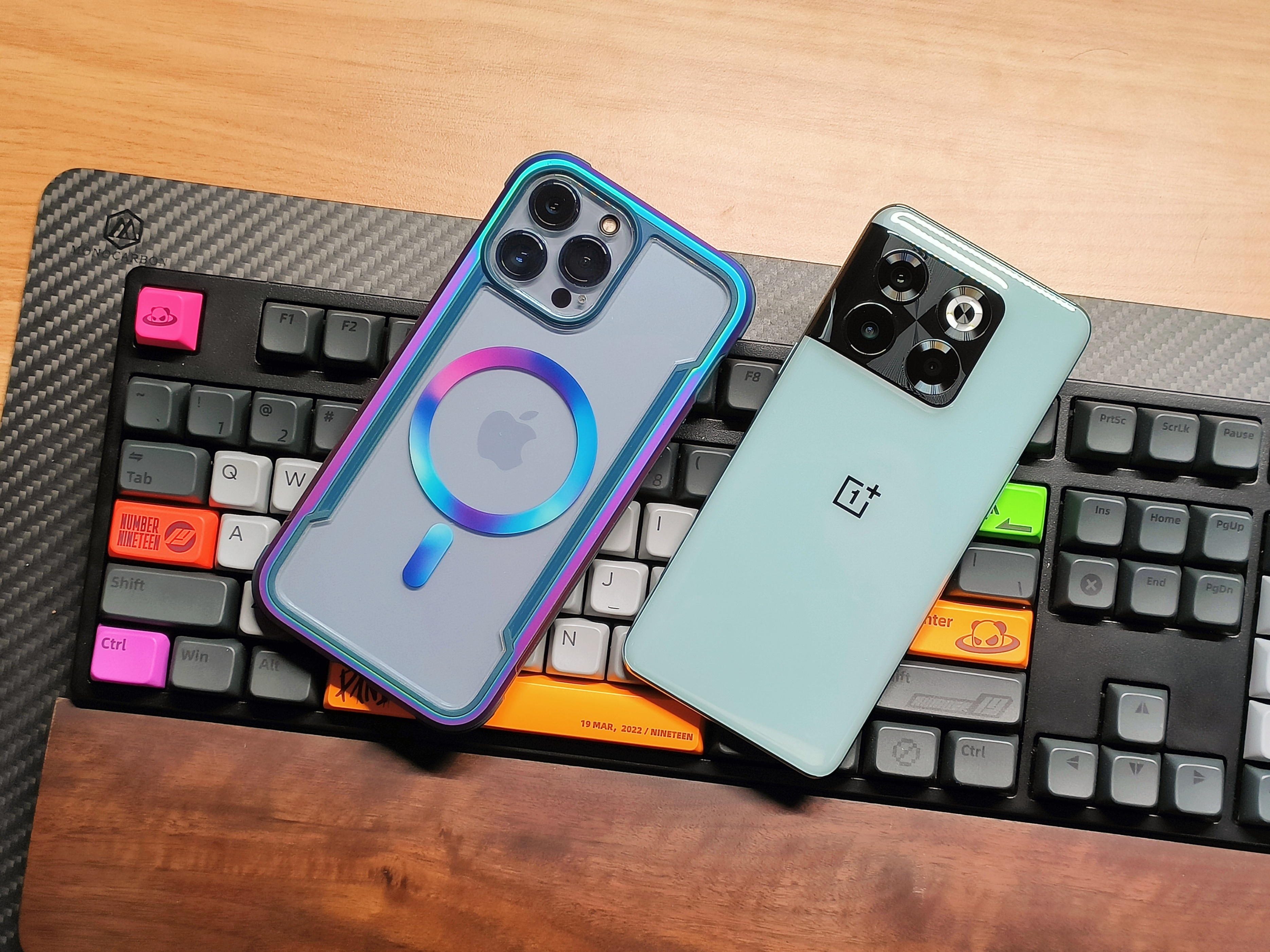 双机党iphone13promax,入手两个苹果手机怎么选择