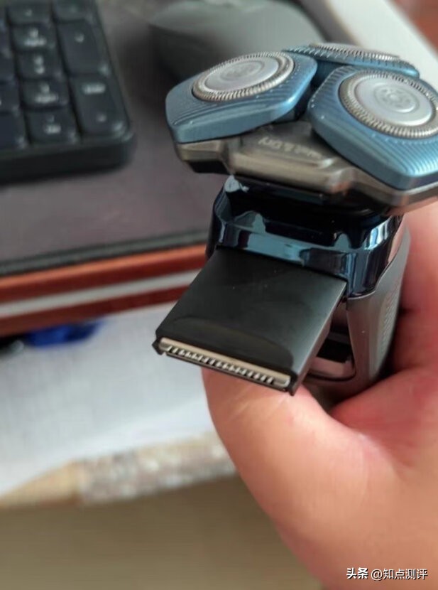 飞利浦剃须刀s8050优缺点,飞利浦剃须刀哪一款性价比高好用