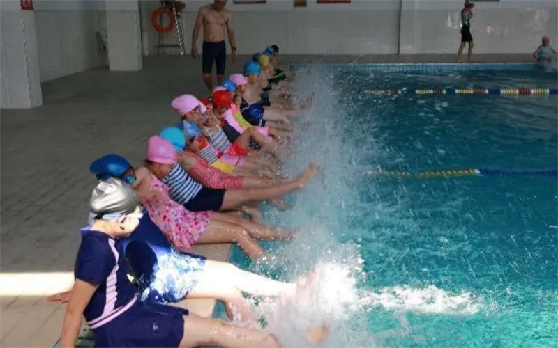 乒乓名将梁丽珍家庭情况,乒乓球运动员梁丽珍简历