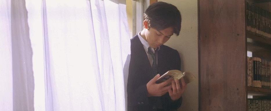 金城武谈起恋爱来是什么样子的,金城武唯一透露给媒体的一段暗恋